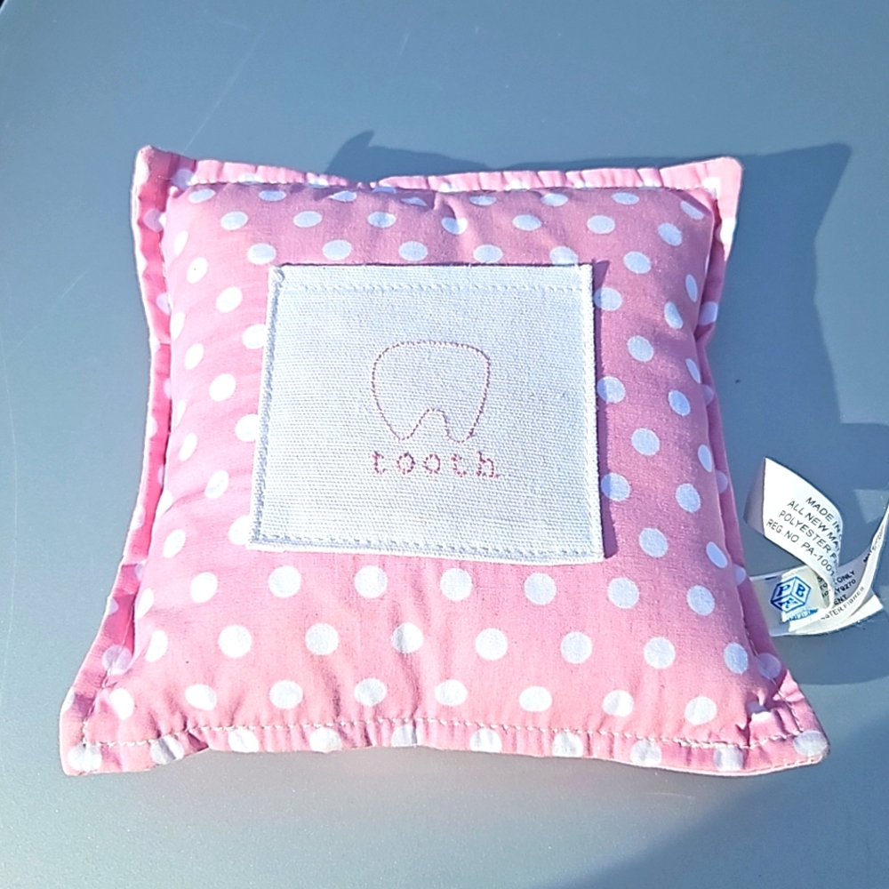 Tooth Fairy Pillow. PINK & white polka dots 😀 Pottary Barn Kids